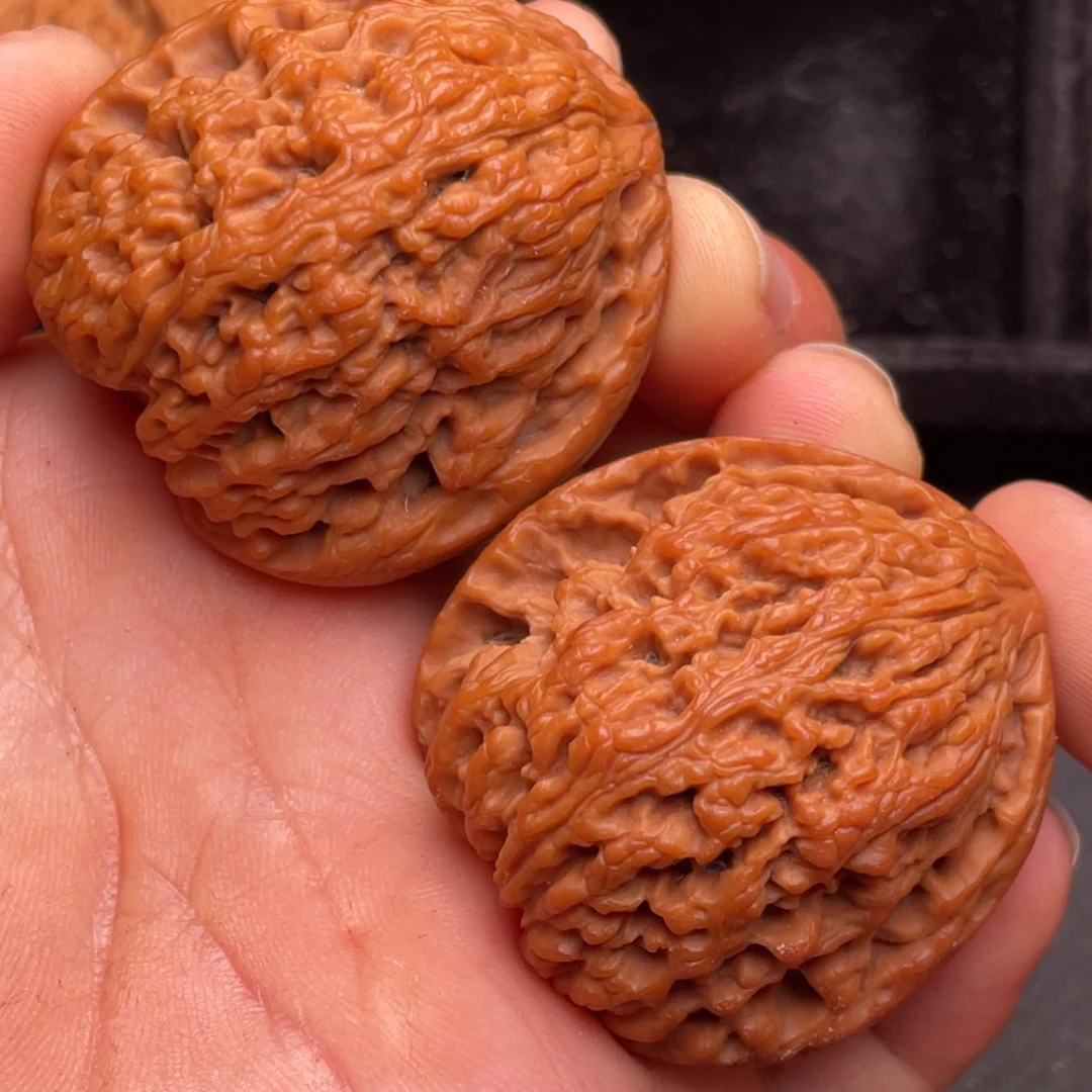 文玩核桃把件秦岭山脉核桃