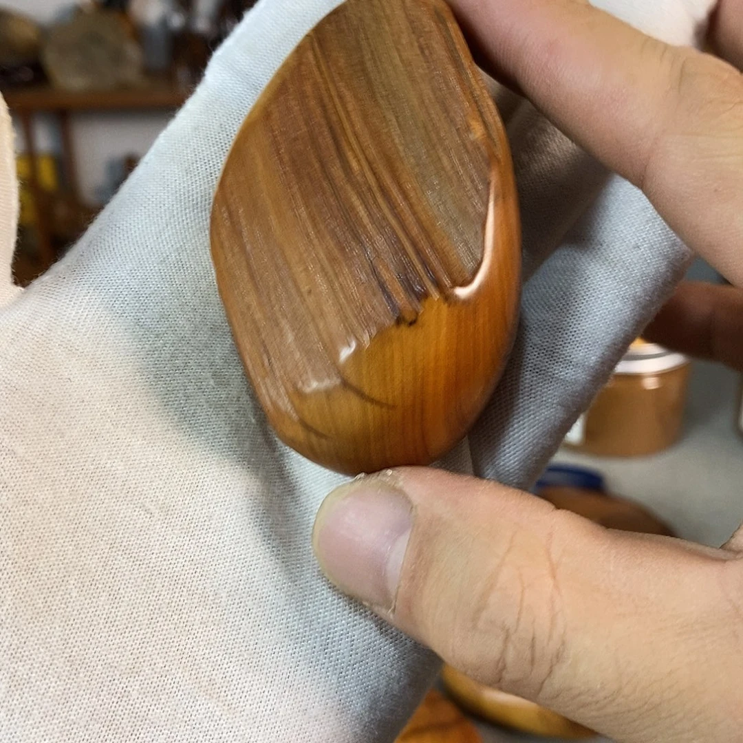 木宁子崖柏随型把玩2