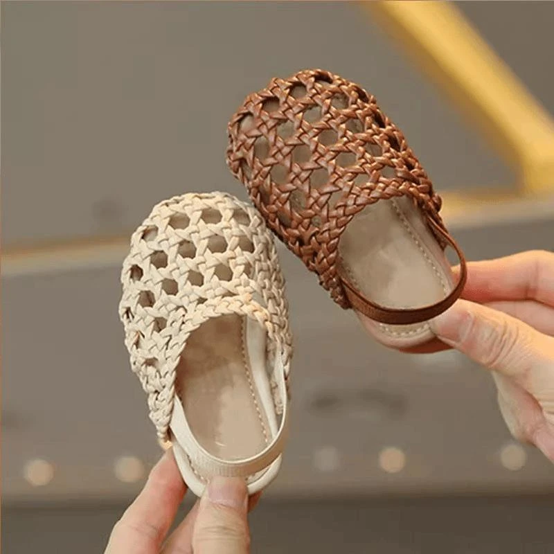 女宝宝凉鞋1一2-3岁夏季婴儿鞋子小童公主镂空透气防滑软底学步鞋