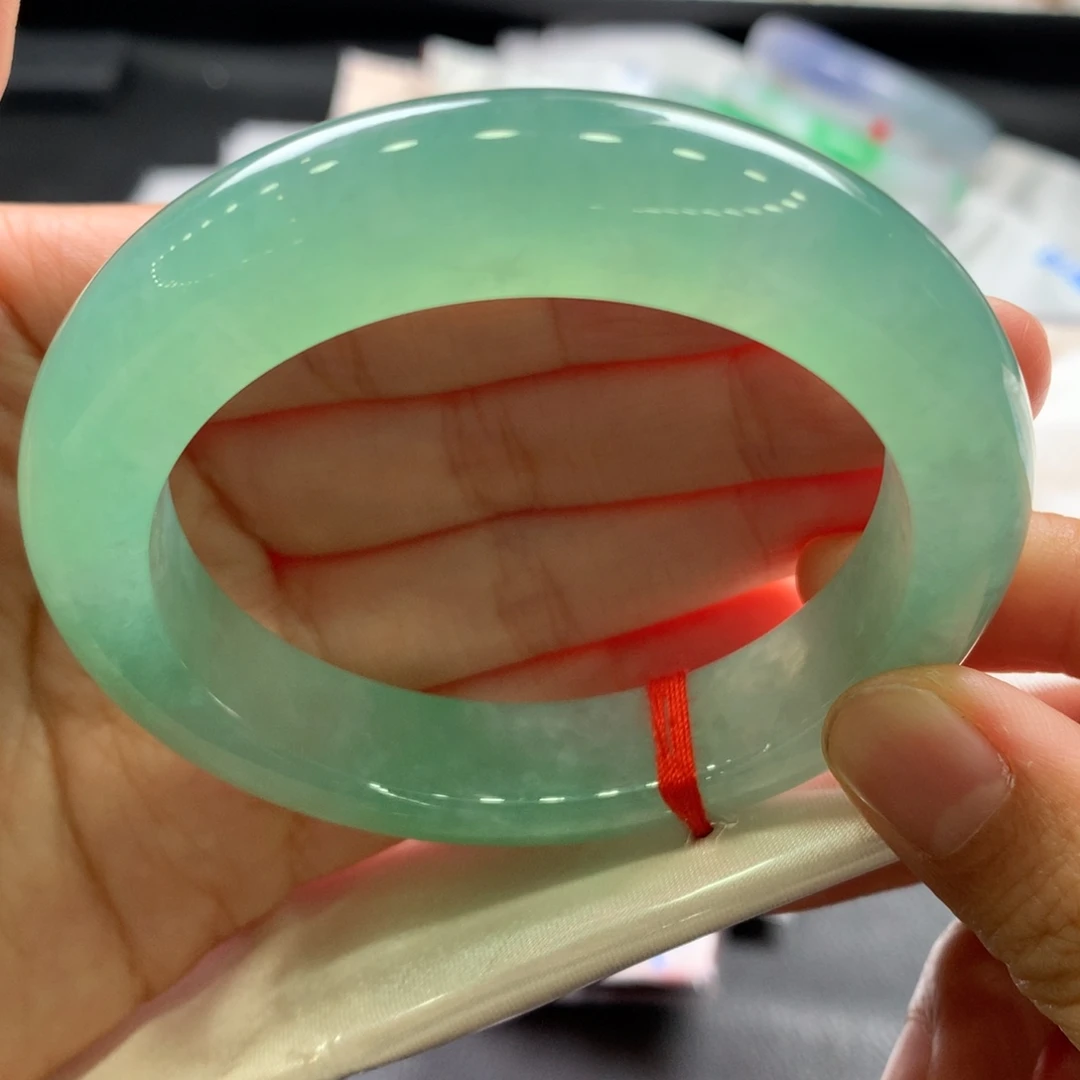 翡翠未镶嵌手镯47号高货捡漏