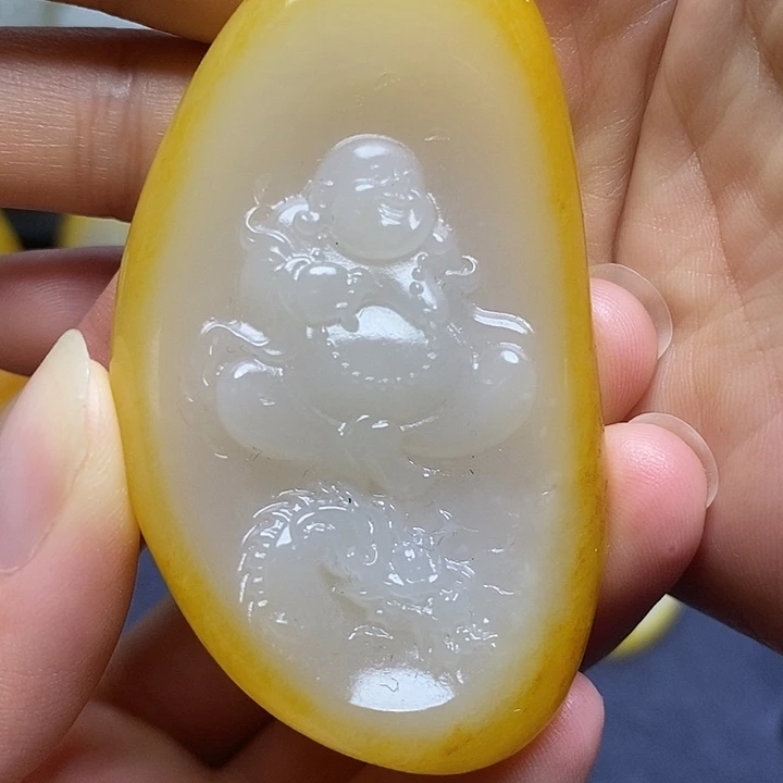 未镶嵌和田玉挂件