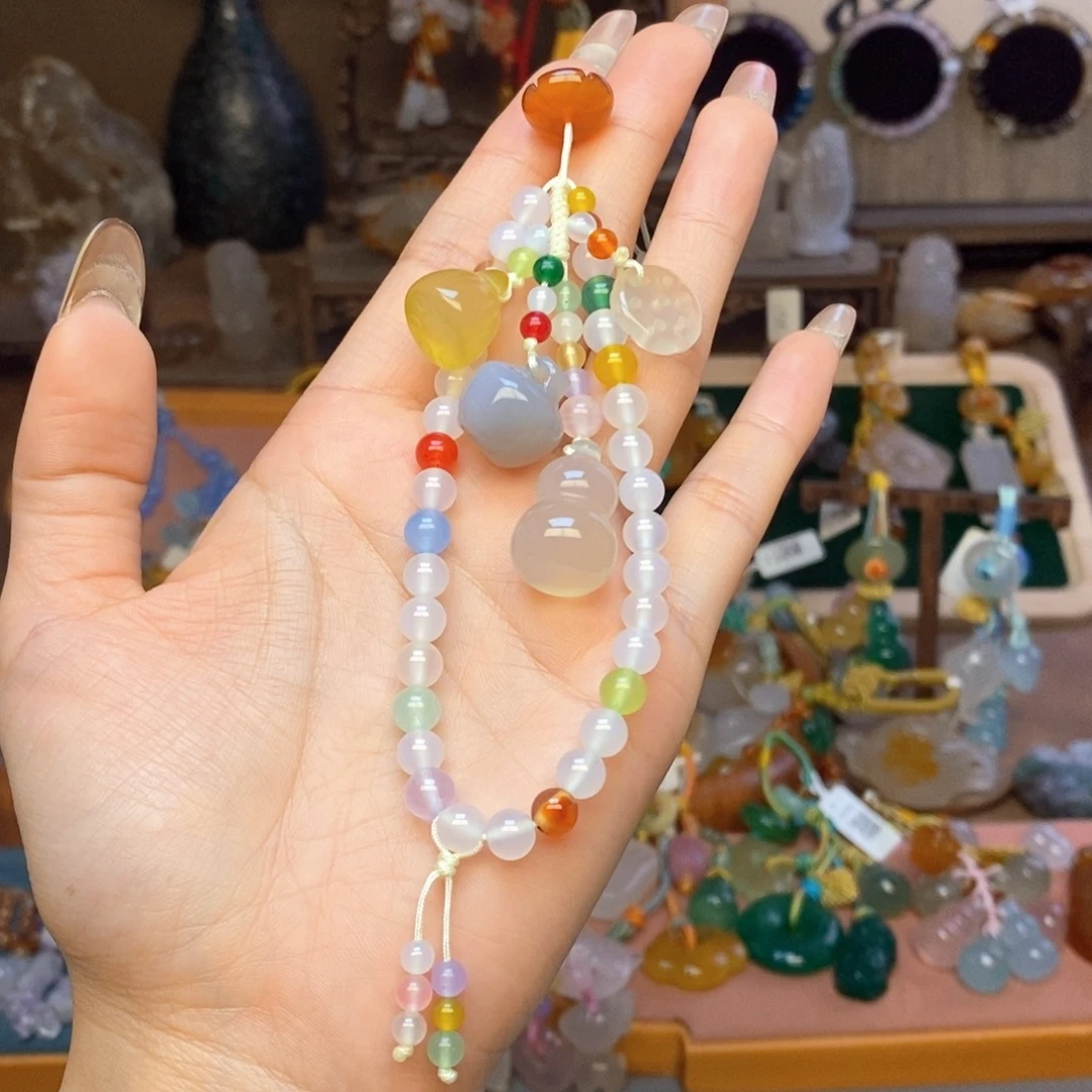 玛瑙/玉髓未镶嵌车挂挂件