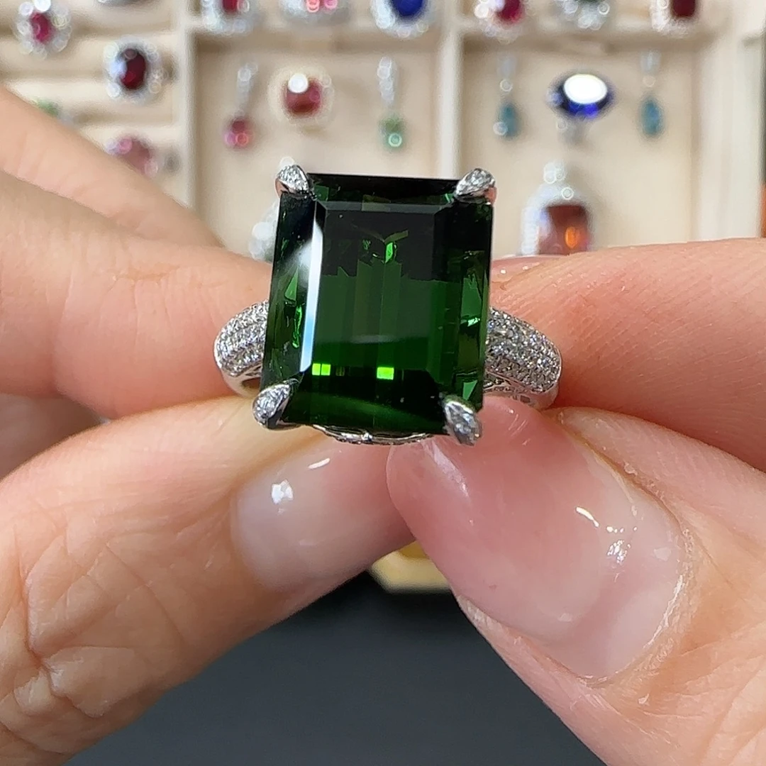 碧玺戒指18K金镶嵌8.5ct