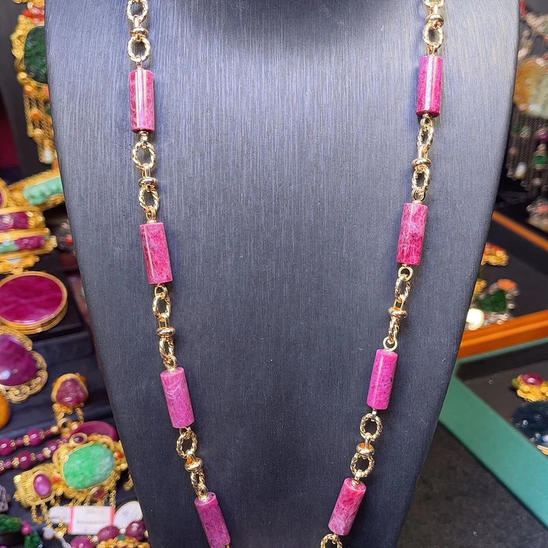 项圈未镶嵌红宝石