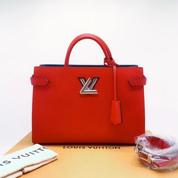 95新/路易威登/包包/市场价20000/250510FZ0040