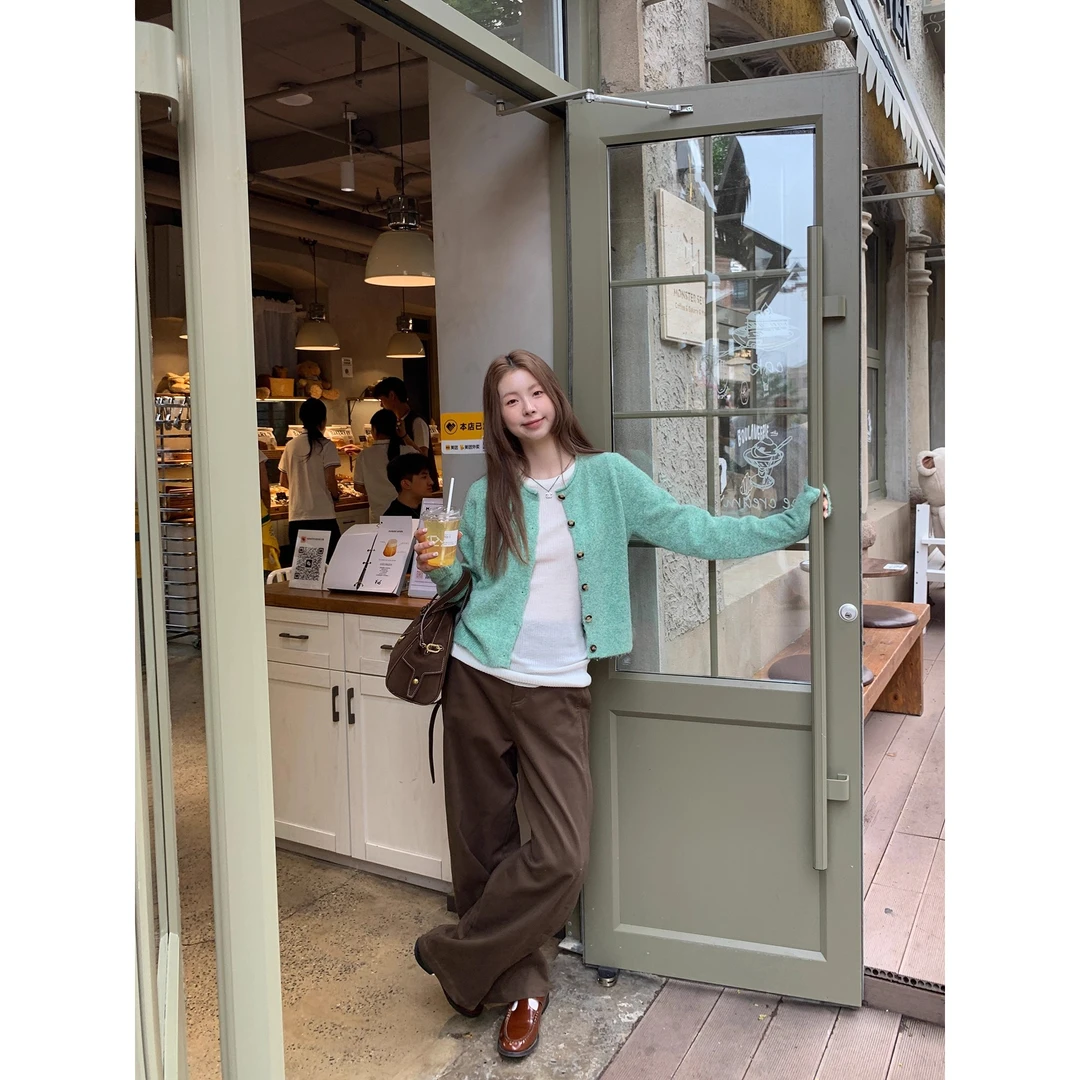 软软糯糯！巨好穿!针织开衫女韩系早秋穿搭外搭上衣小香风毛衣外套