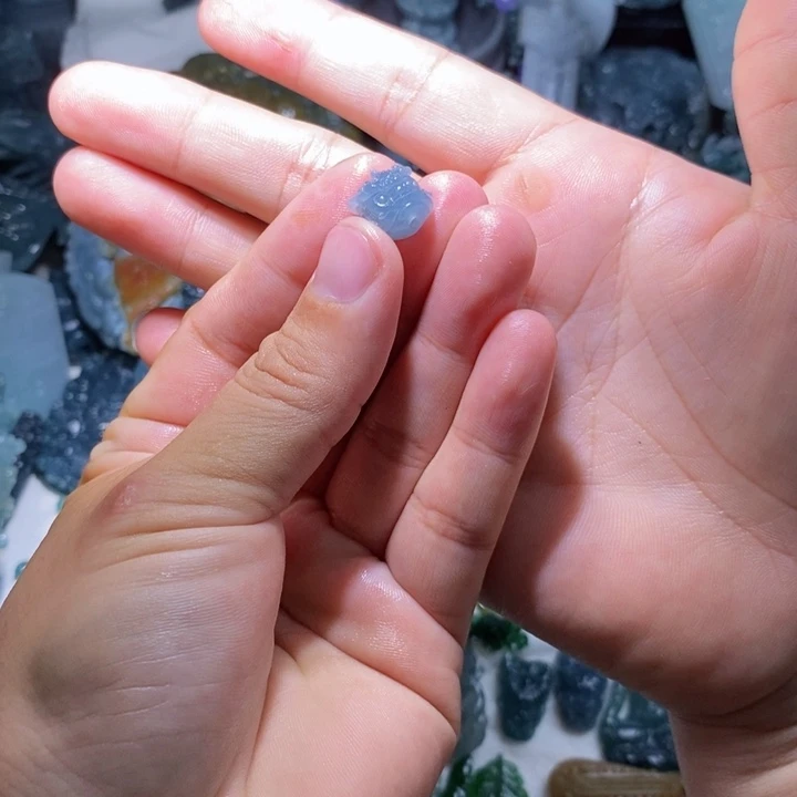 定制翡翠未镶嵌毛