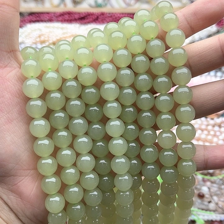 玛瑙/玉髓珠宝半成品未镶嵌一条10mm左右晴水绿和田玉