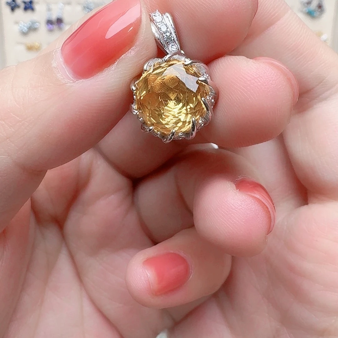 水晶吊坠(不含链)银S925镶嵌吊坠