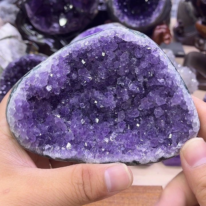 未镶嵌紫晶大型摆件（非配饰）