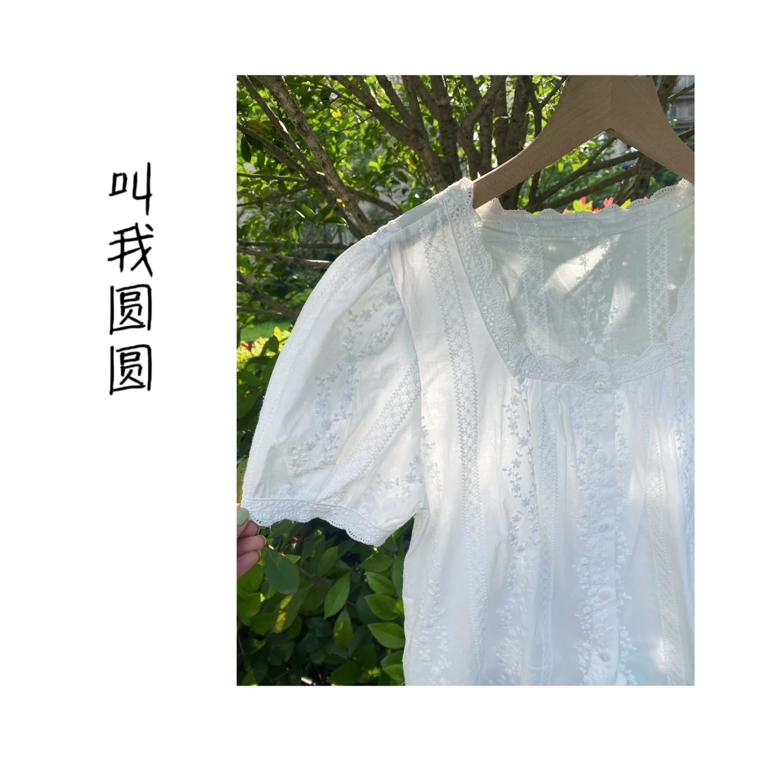 圆圆【白雏续章】 蕾丝时尚甜美腰部抽绳抽绳刺绣方领上衣 YY 8261