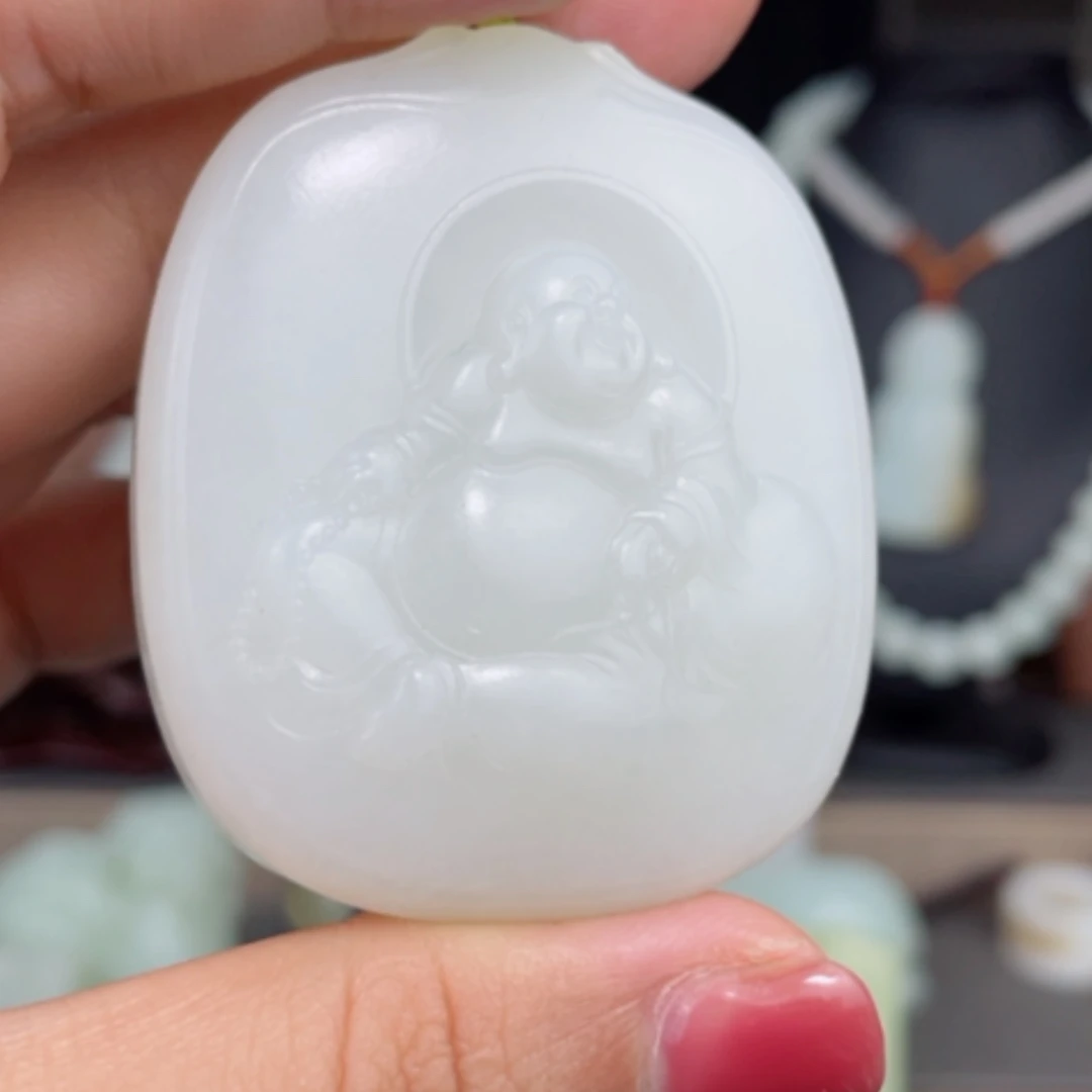 【闪购商品】颈饰未镶嵌和田玉
