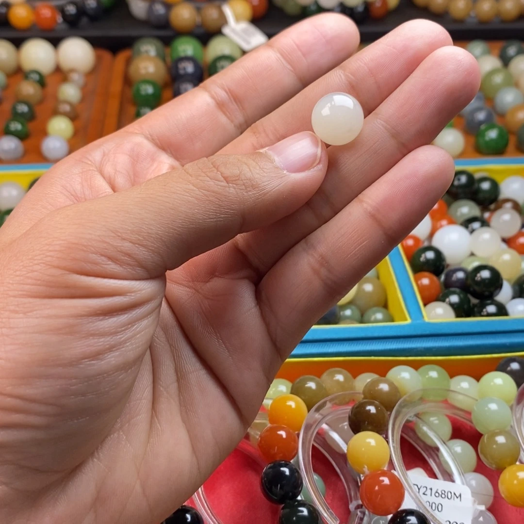 和田玉未镶嵌珠宝奇石卡12藕粉y水线