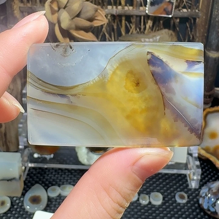 玛瑙/玉髓未镶嵌珠宝半成品