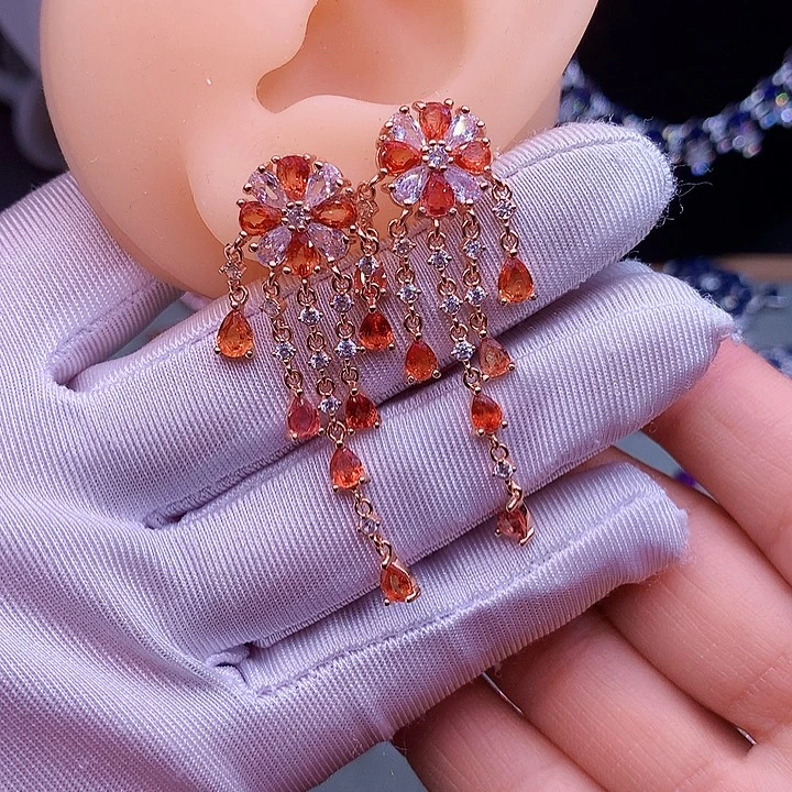 蓝宝石银S925镶嵌耳饰