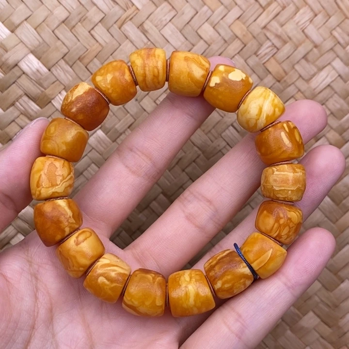 琥珀未镶嵌裸石蜜蜡M