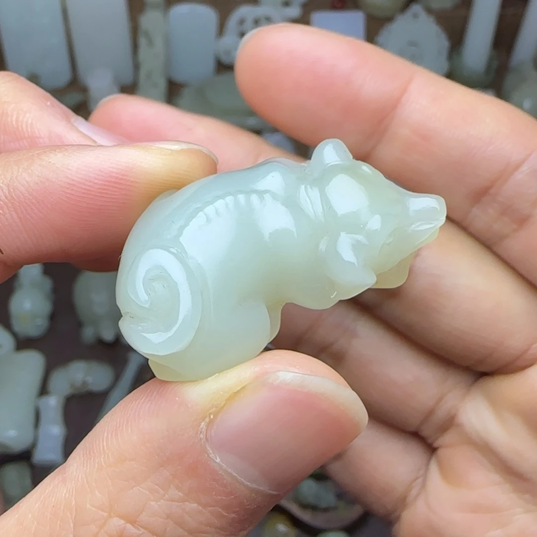 和田玉挂件未镶嵌