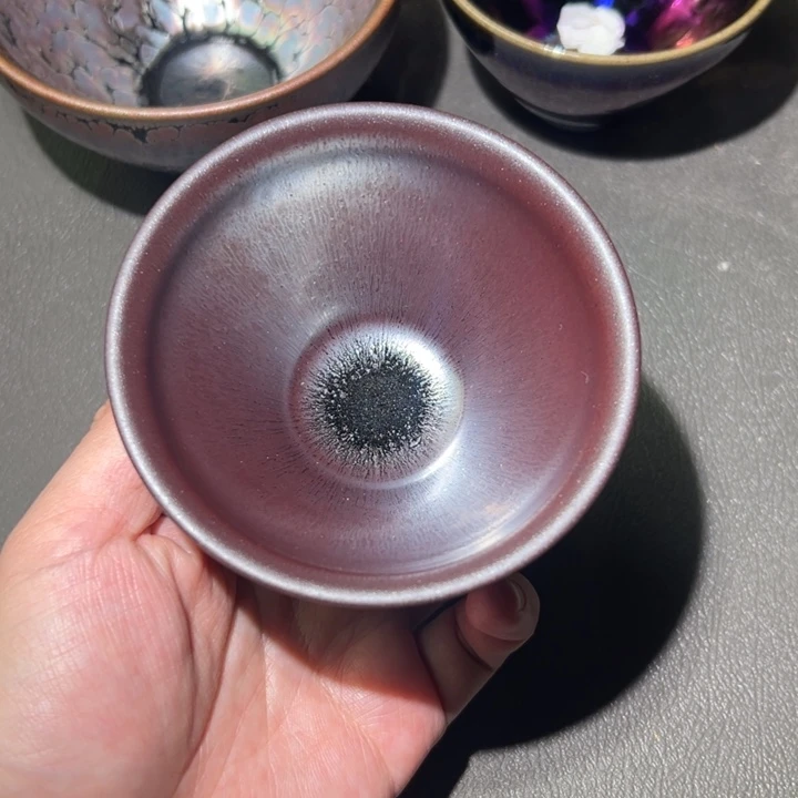 茶盏我也会在心里偷偷对