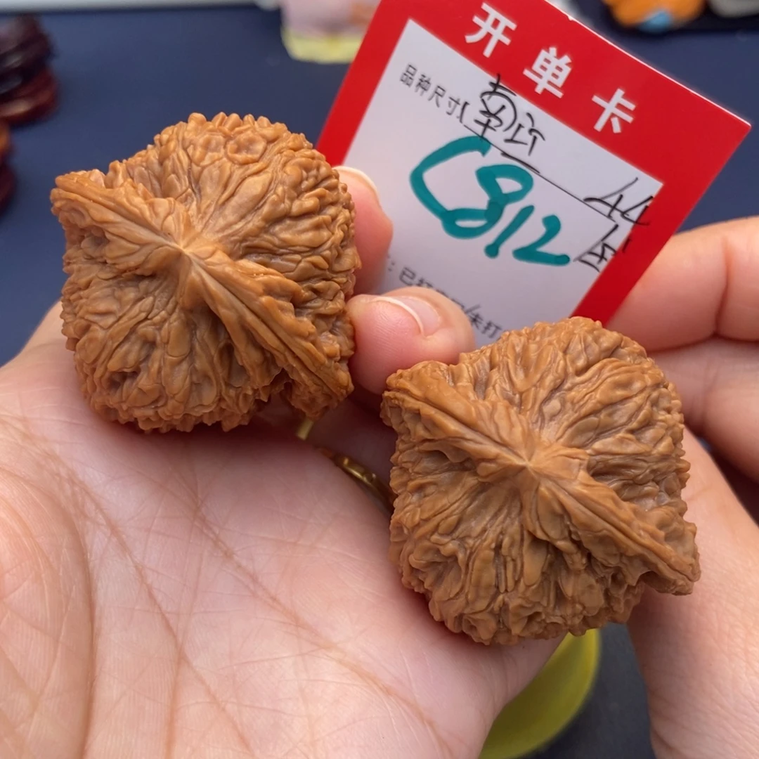 吊坠文玩核桃文玩核桃