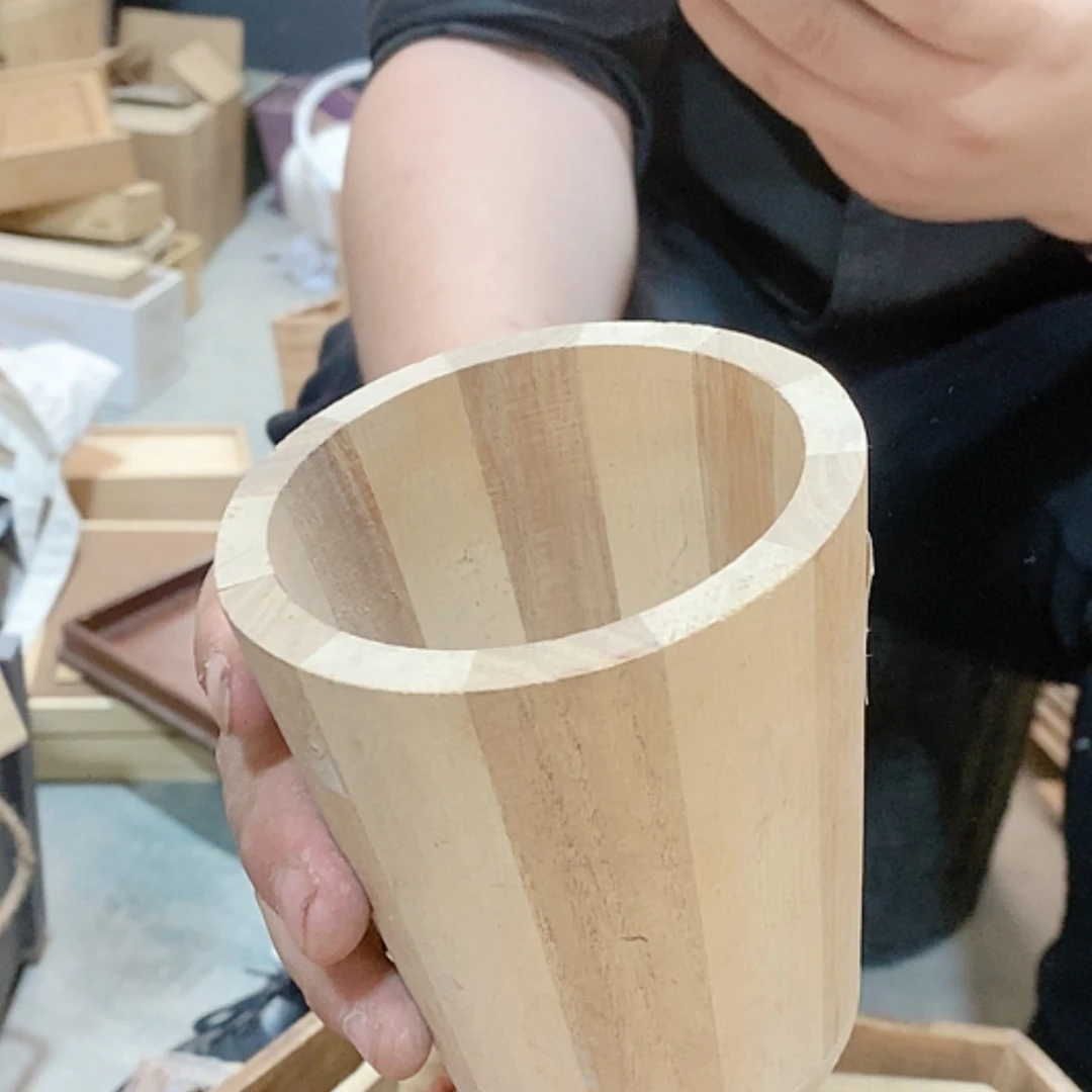 【闪购商品】塑料这是编号0136