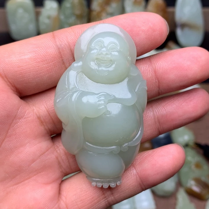 和田玉（糖玉）未镶嵌颈饰