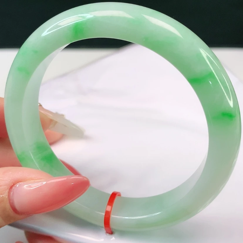 【闪购商品】未镶嵌手镯翡翠天然翡翠8304