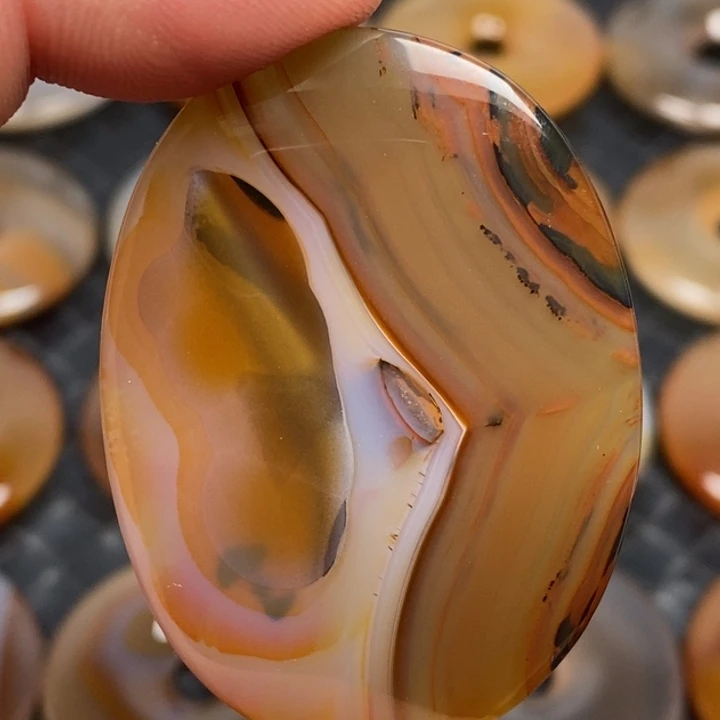 玛瑙/玉髓未镶嵌颈饰