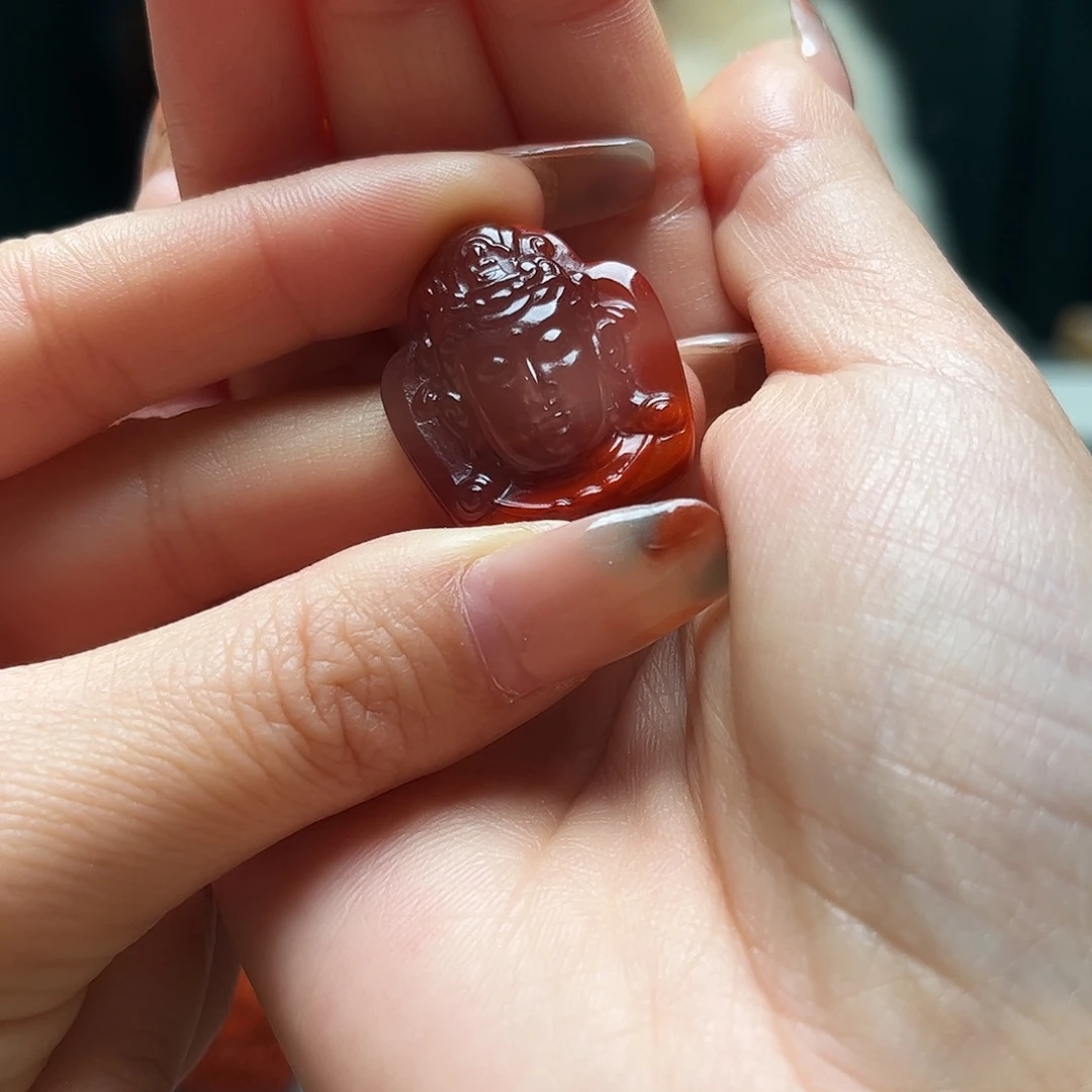 南红玛瑙未镶嵌珠宝奇石