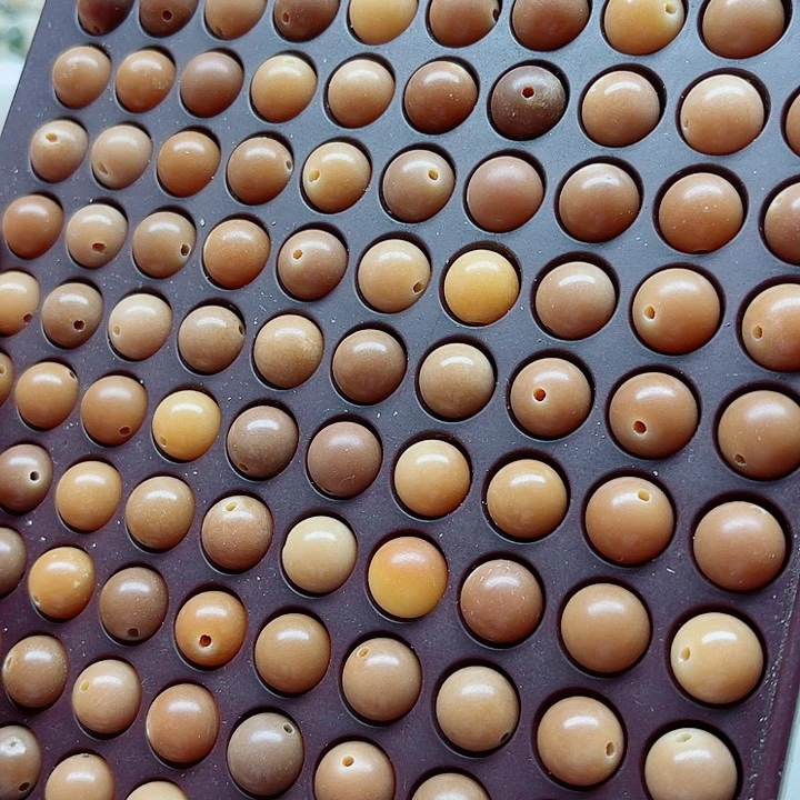 白玉菩提吊坠瑕疵12风化圆珠120颗