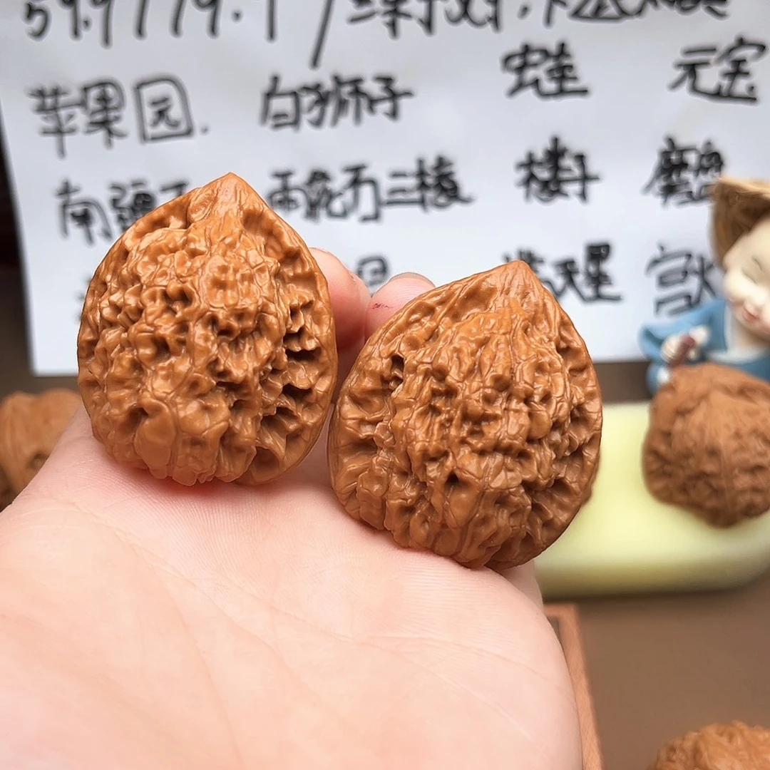 文玩核桃把件官帽1111