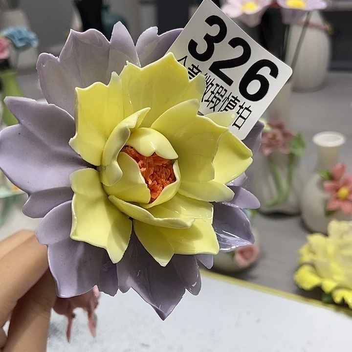 陶瓷纯手工捏花设计