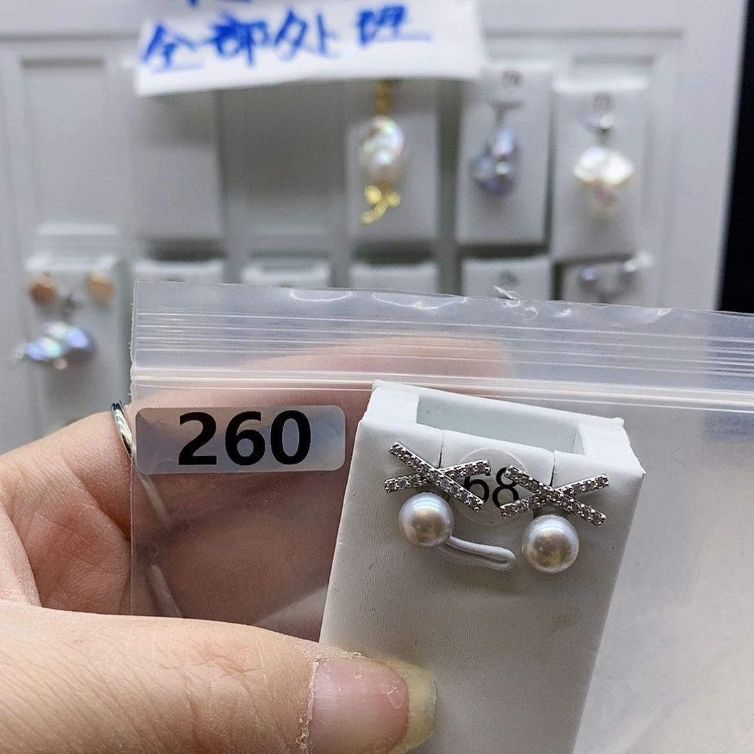 颈饰合金淡水珍珠