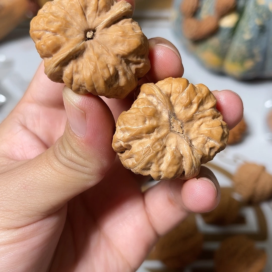 我***开文玩核桃吊坠文玩核桃蛤蟆全品