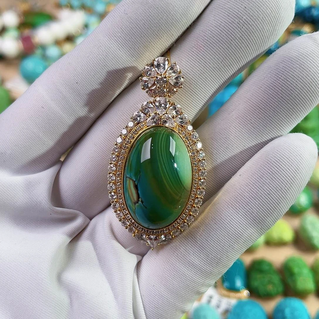 绿松石18K金镶嵌珠宝奇石