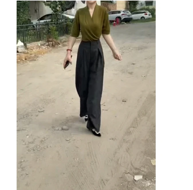 时尚潮流百搭精品女装dgd2111