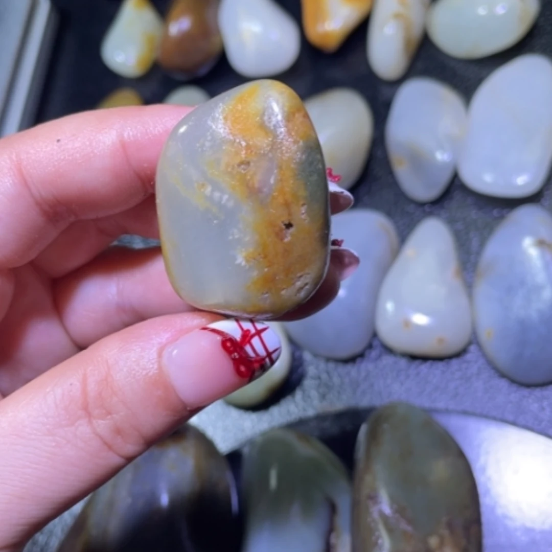 【闪购商品】颈饰未镶嵌和田玉