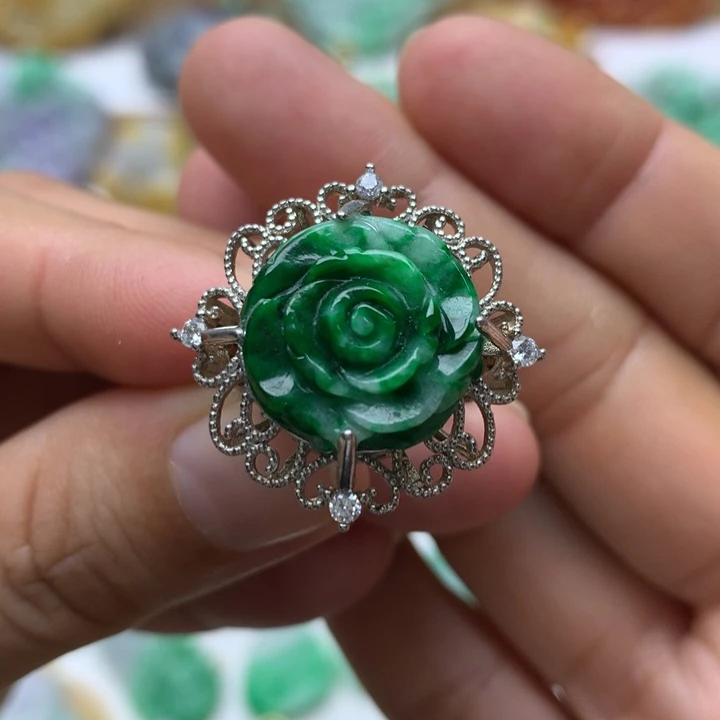 颈饰未镶嵌翡翠翡翠