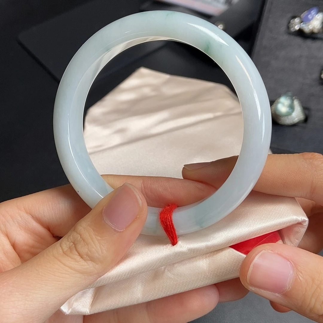 翡翠未镶嵌手镯天然缅甸翡翠