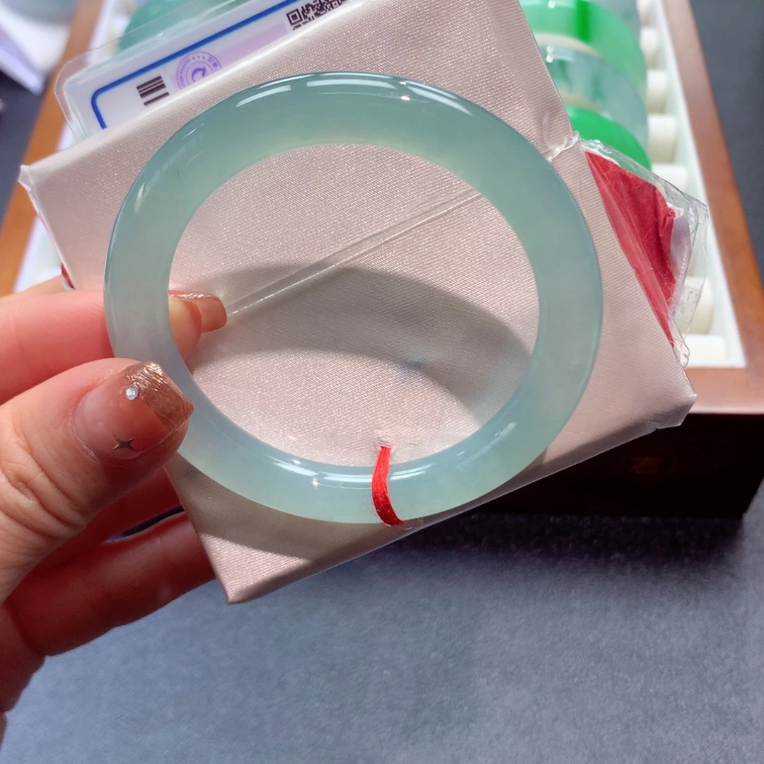 翡翠未镶嵌手镯3号引流款