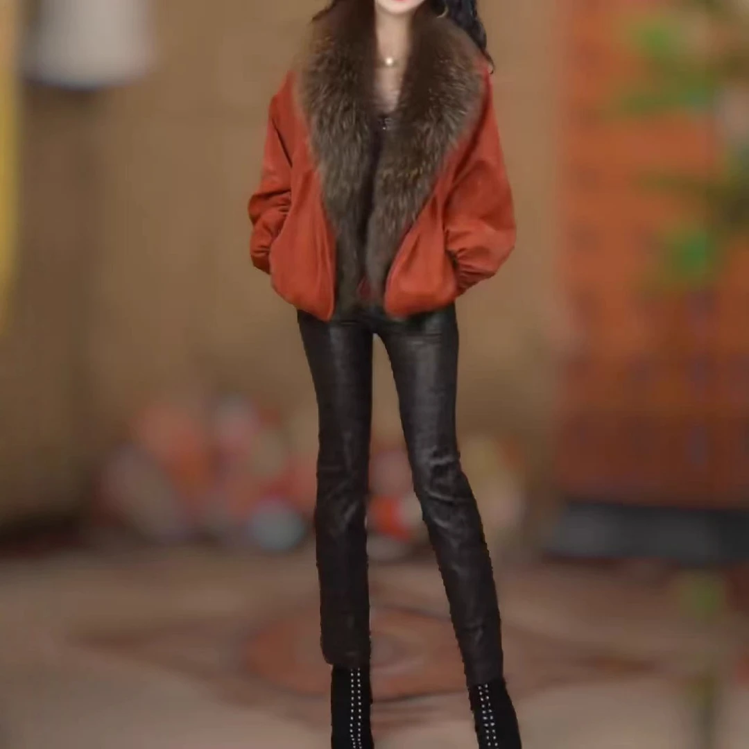 2025冬季新款时尚保暖加厚大毛领时尚宽松纯色外套豹纹裤子