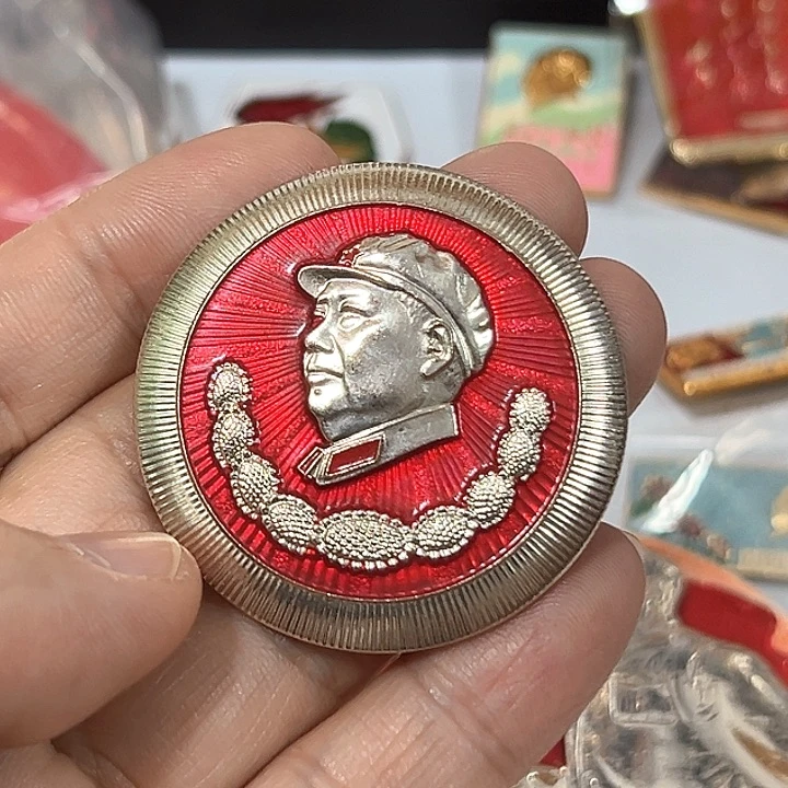 其他普通金属用****4纪念章