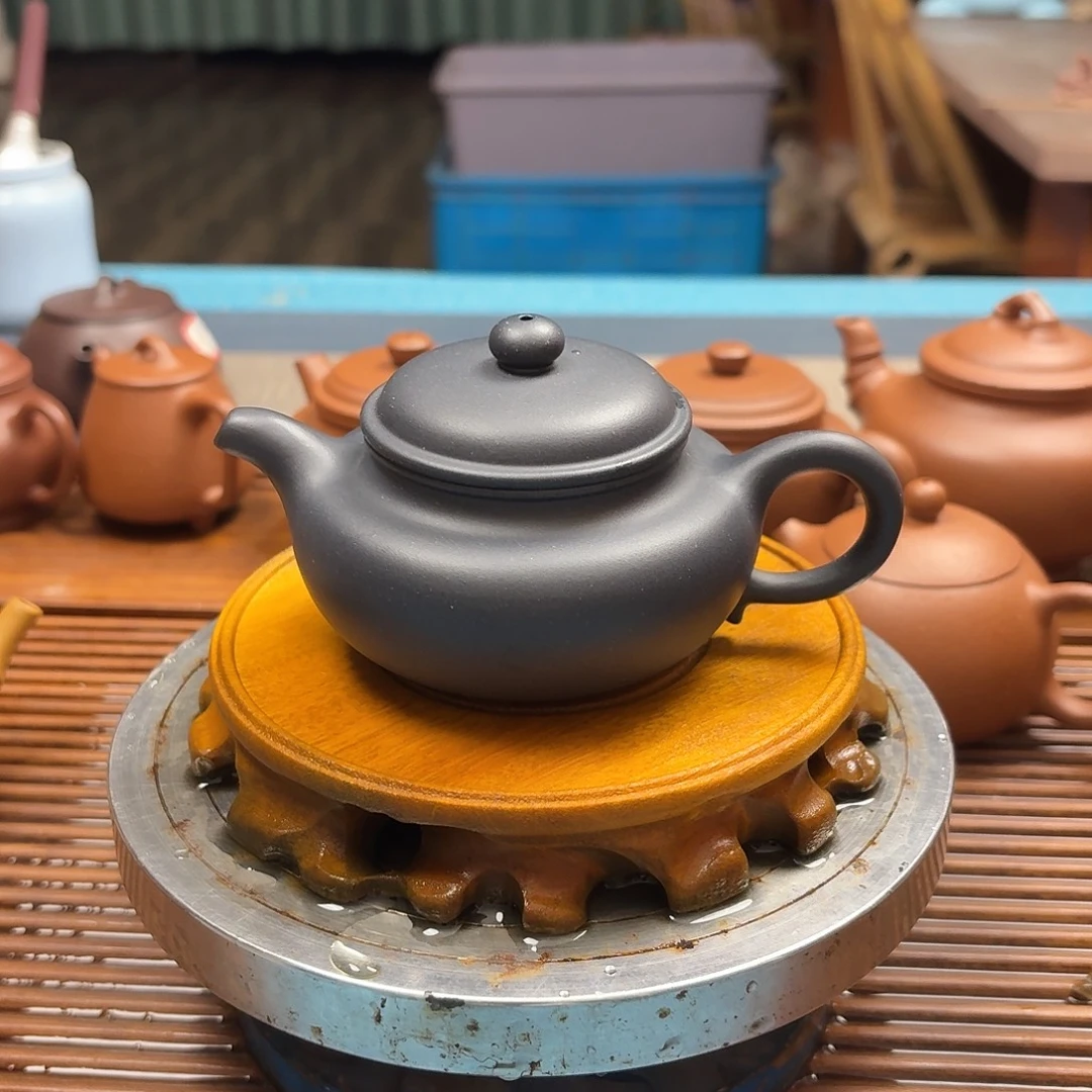 紫砂茶壶半手工制作