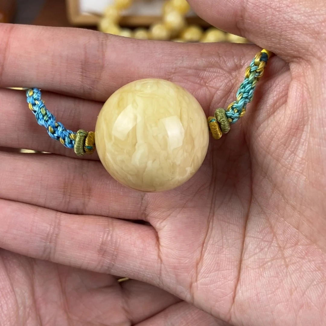 未镶嵌琥珀裸石蜜蜡