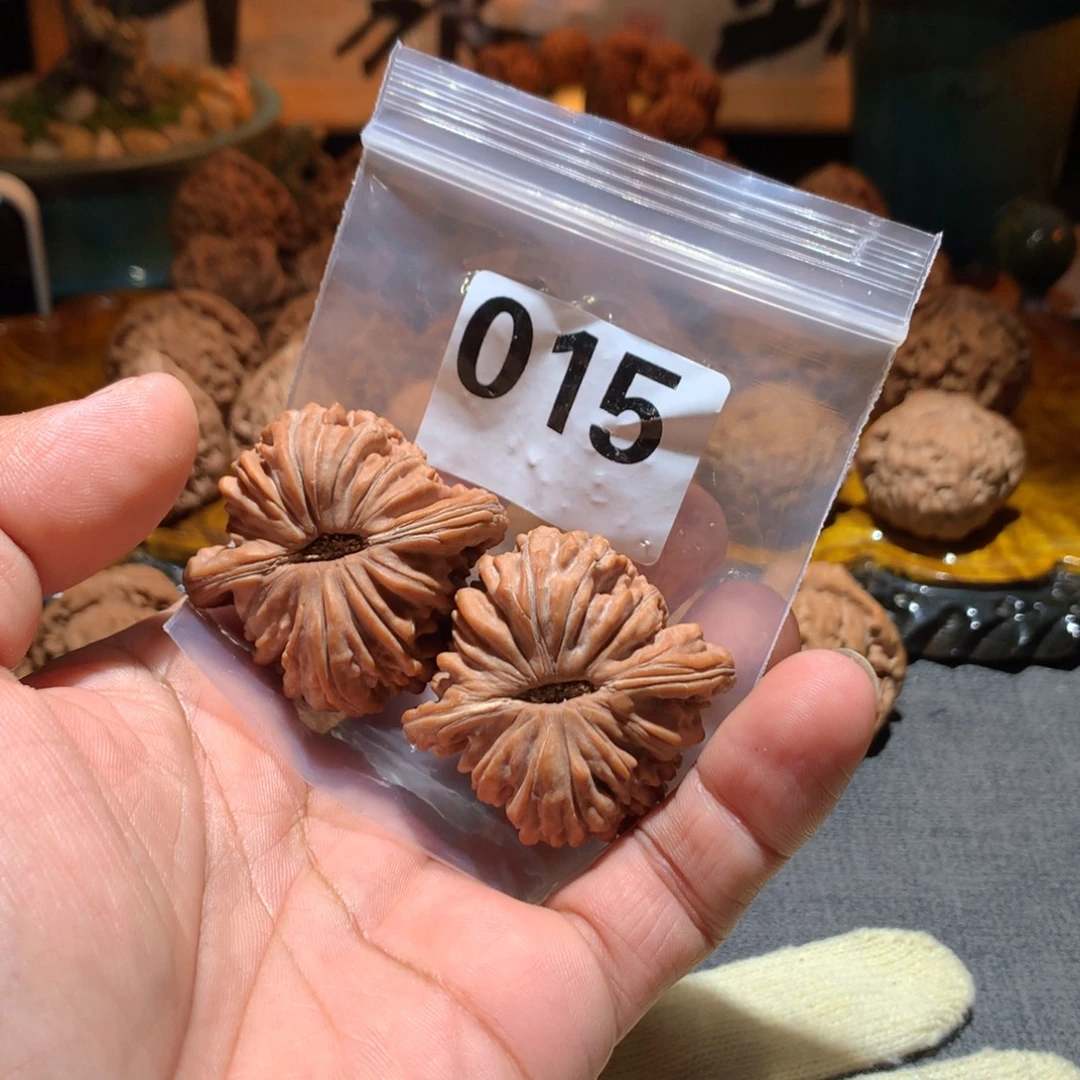 把件桃核四座楼44左右打底不退