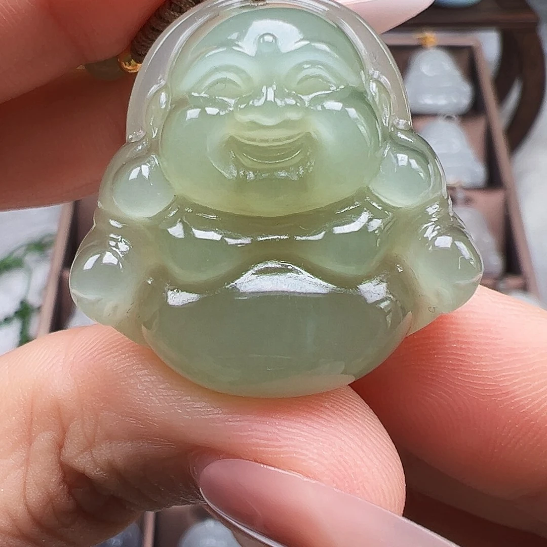 吊坠(赠链)未镶嵌和田玉皮****）