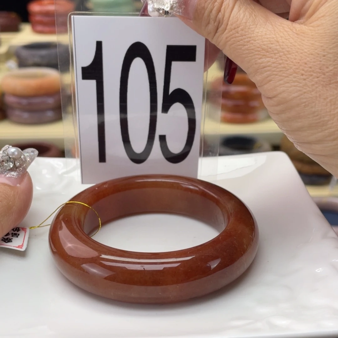 【闪购商品】石英质玉手镯未镶嵌