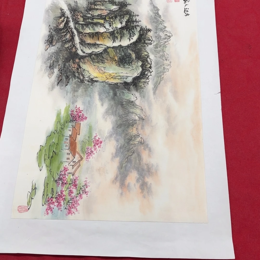 国画花鸟等图案为一体的大型