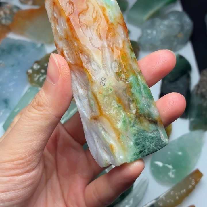 狗***户定制翡翠未镶嵌定制不提换