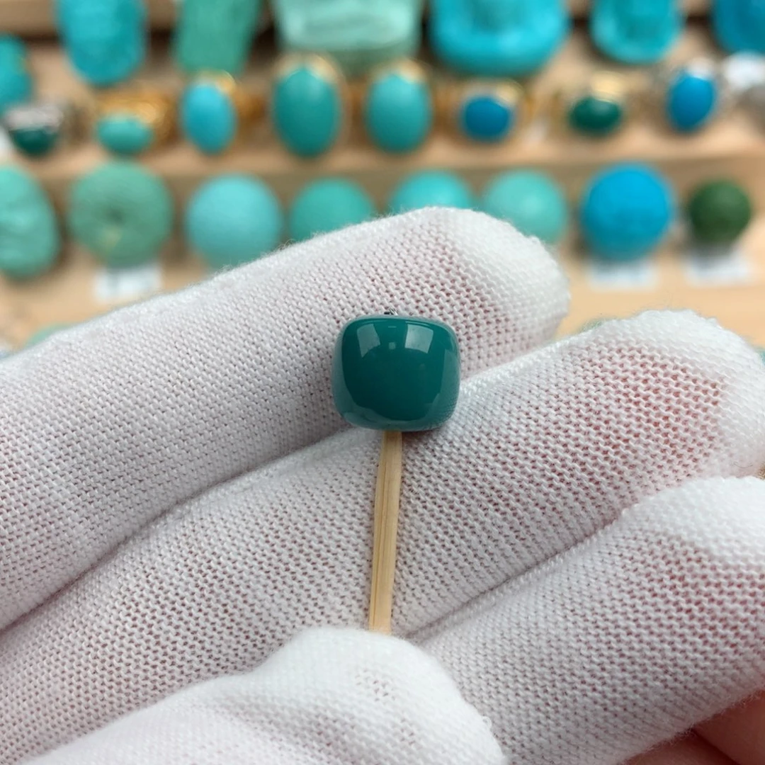 绿松石配饰未镶嵌9.8-8.8mm