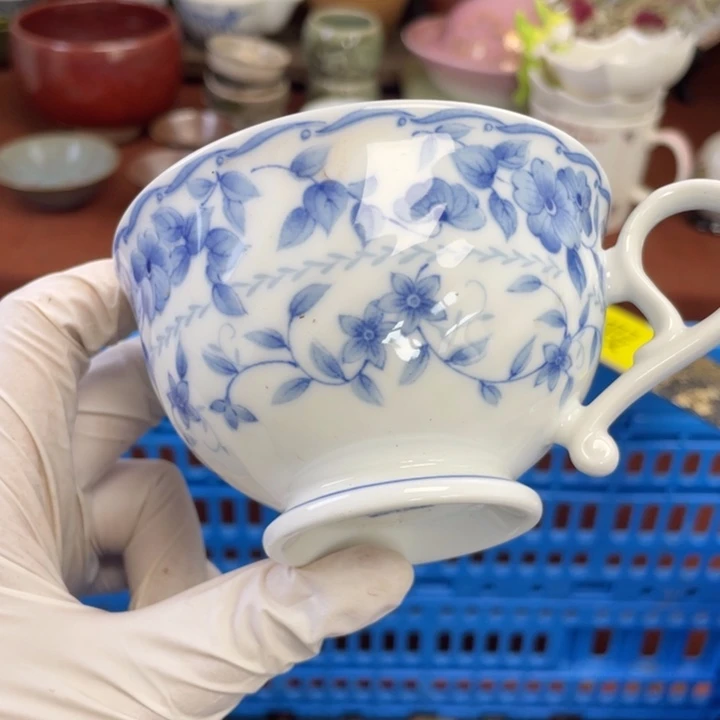 他家瓷器真美…开播了